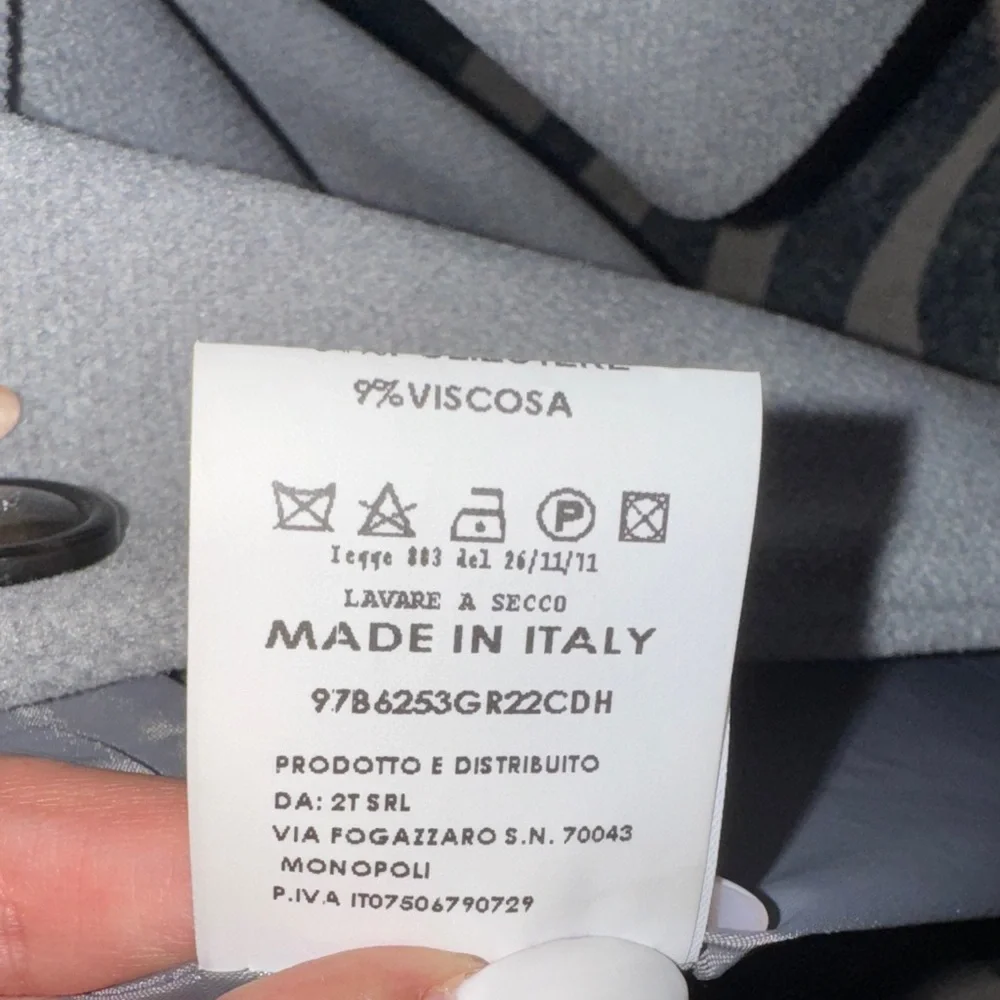 Italian Gray Women’s Blazer Coat - Picture 8 of 12